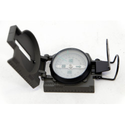 BBI Brújula 9000L