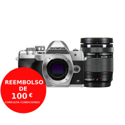 Olympus OM-D E-M10 mark IV...